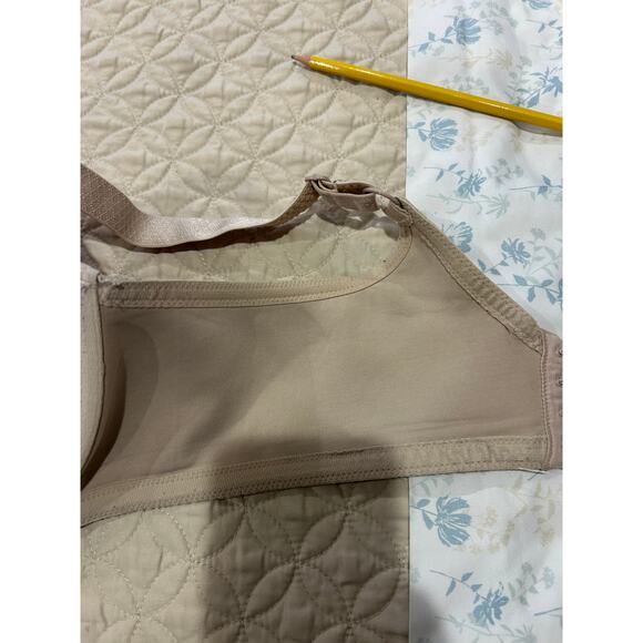 Vanity Fair Beautiful Benefits 76380 40 D Taupe Underwire Bra Check Pics - Picture 7 of 9